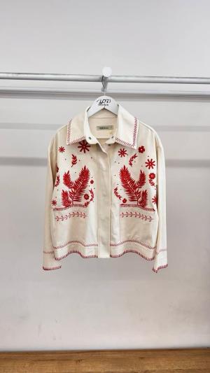 Beyaz Renkli  Nakış İşlemeli Gömlek